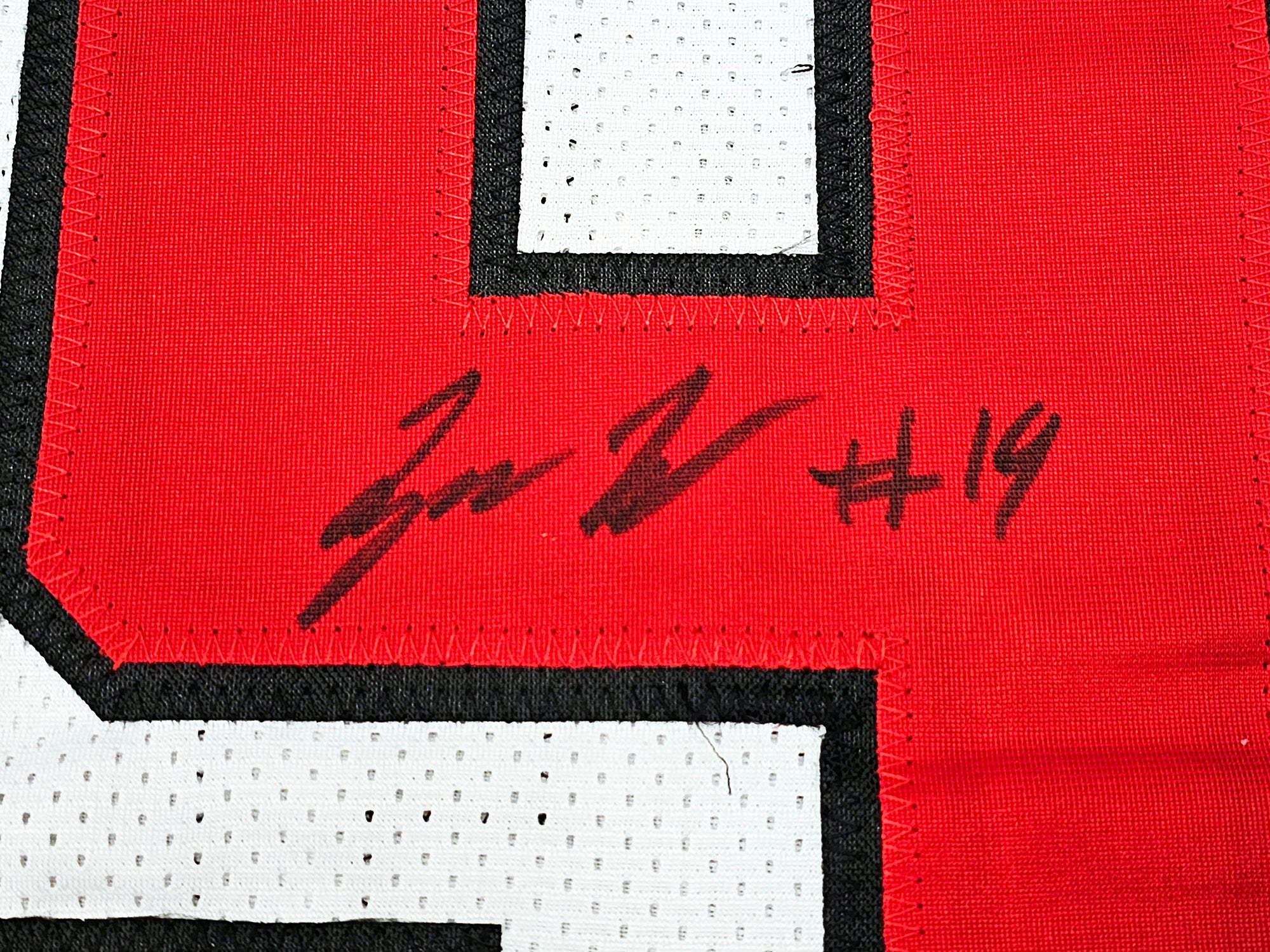 Texas Tech Red Raiders Tyree Wilson Autographed White Jersey "Guns Up" Beckett BAS Witness Stock #215906 - Image 4