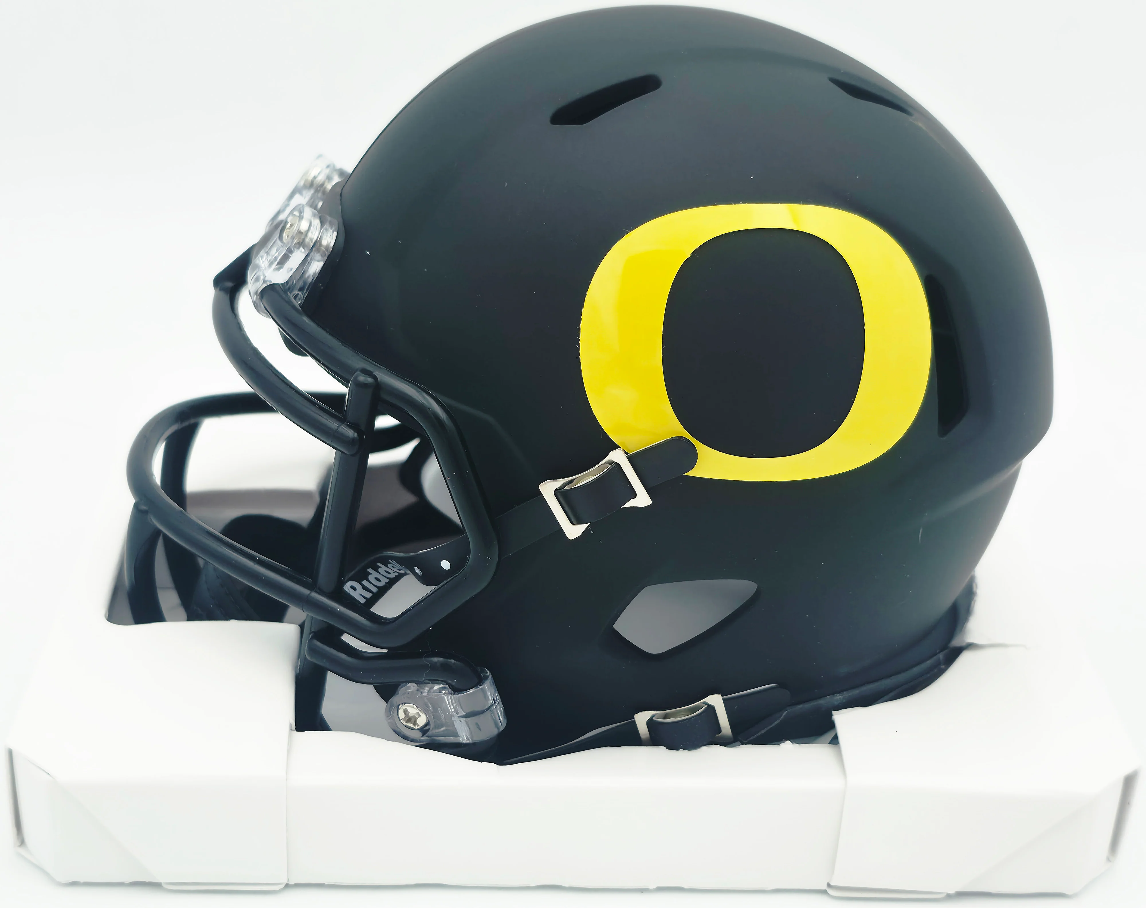 Tez Johnson Autographed Oregon Ducks Matte Black Speed Mini Helmet (Smudged) JSA Witness #WC196032 - Image 5
