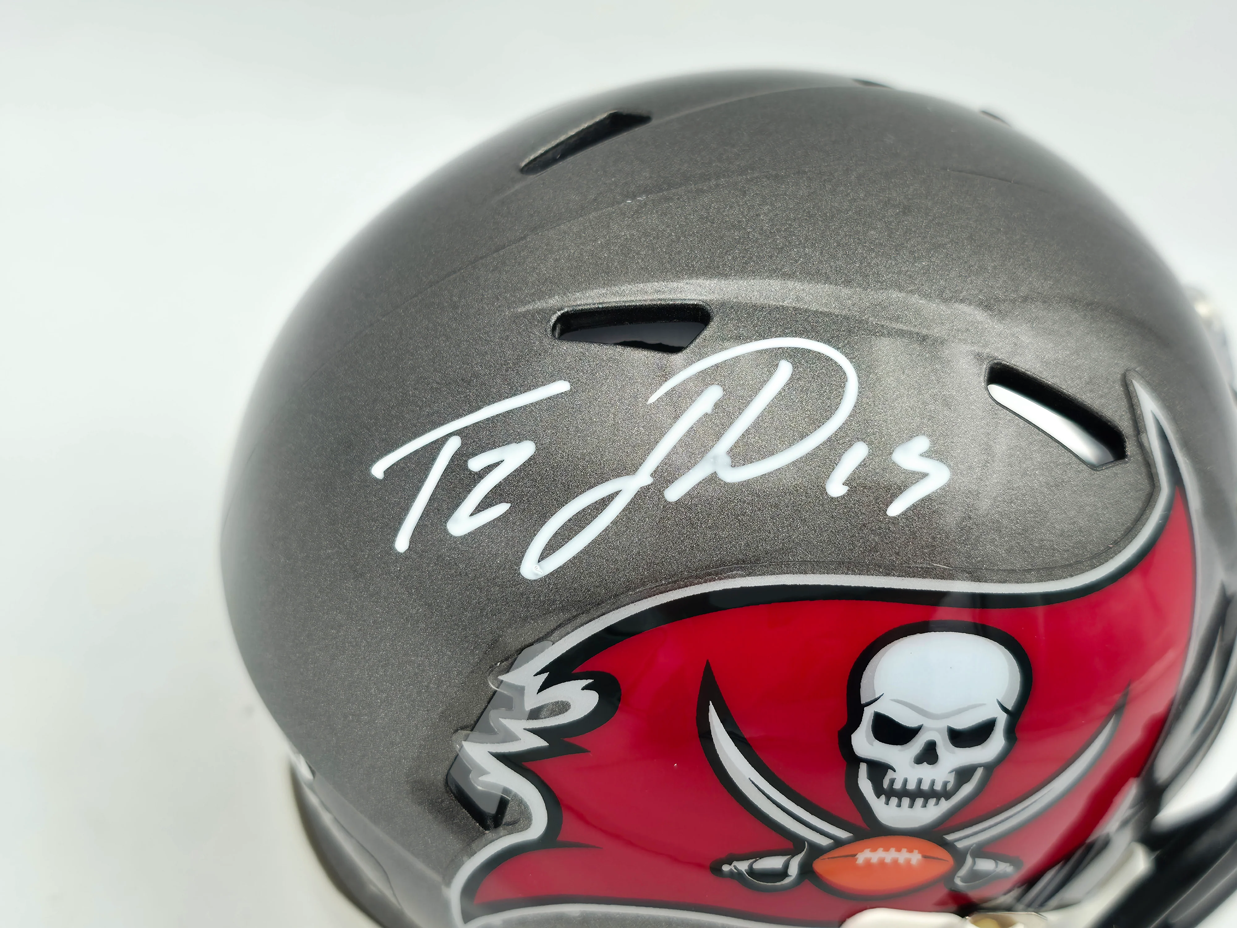 Tez Johnson Autographed Tampa Bay Buccaneers Silver Speed Mini Helmet JSA Witness Stock #256801 - Image 2