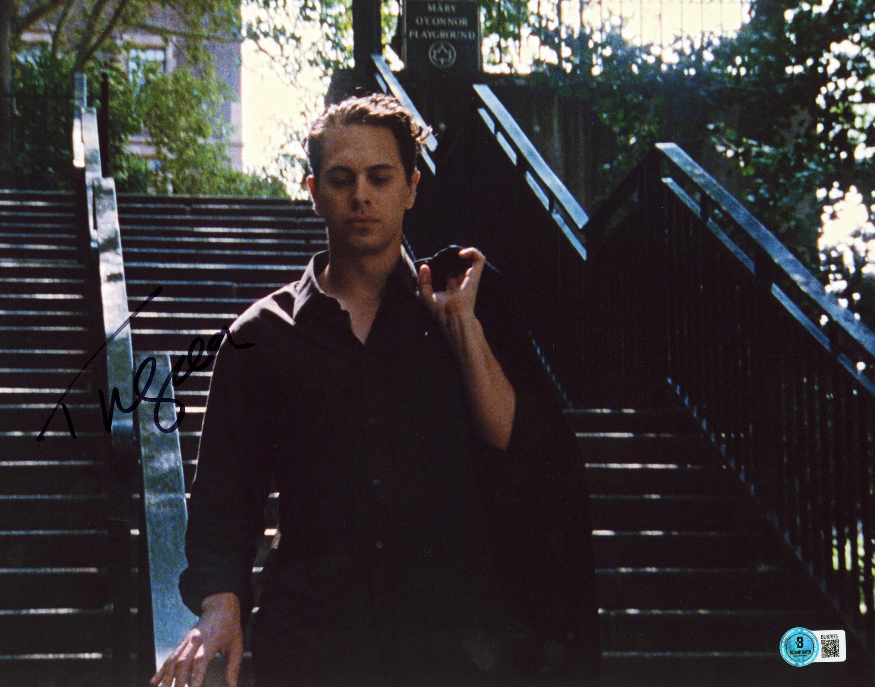 Thomas Sadoski The Newsroom Authentic Signed 11x14 Horizontal Photo BAS #BU87875