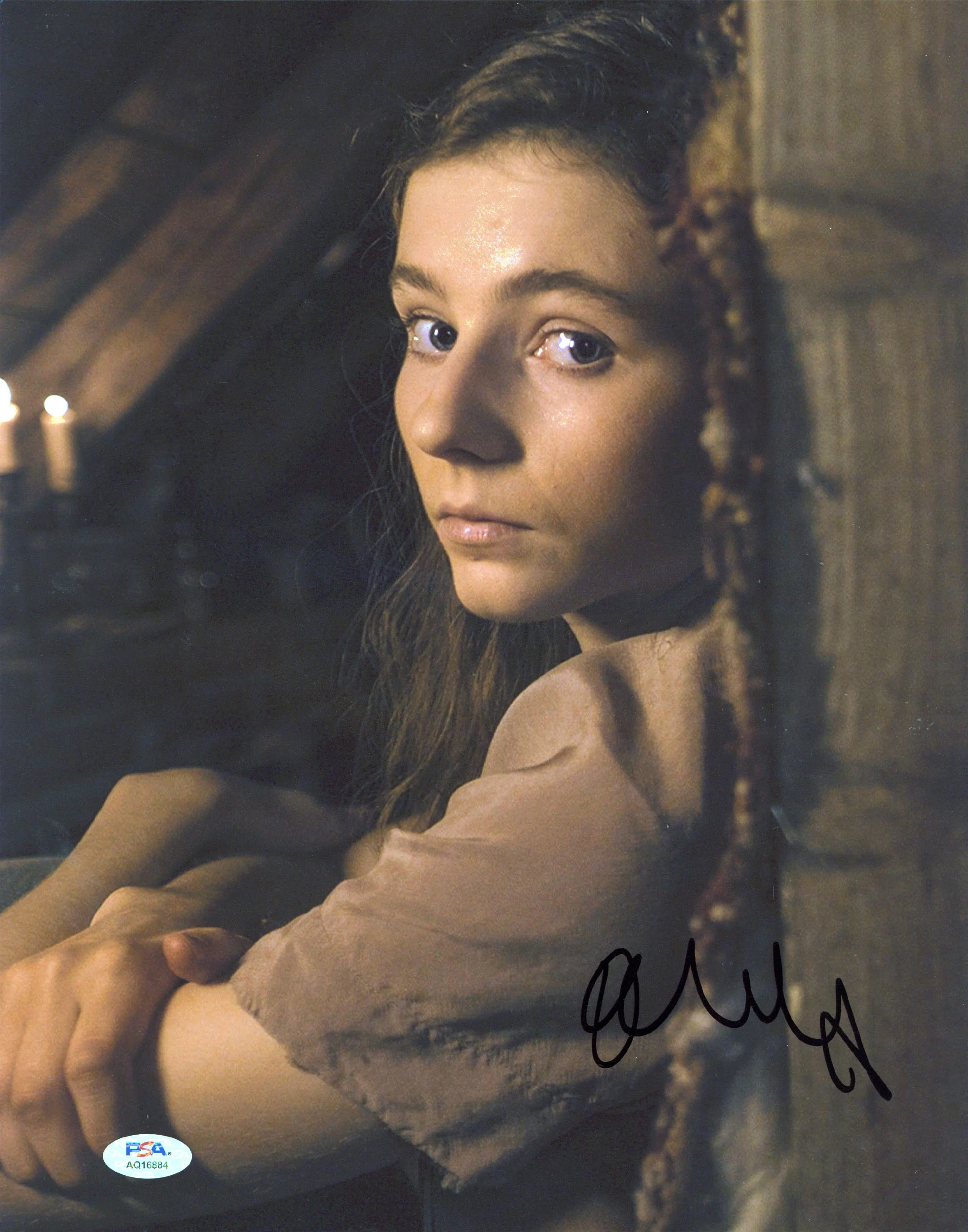 Thomasin McKenzie Jojo Rabbit Authentic Signed 11x14 Photo PSA/DNA #AQ16884