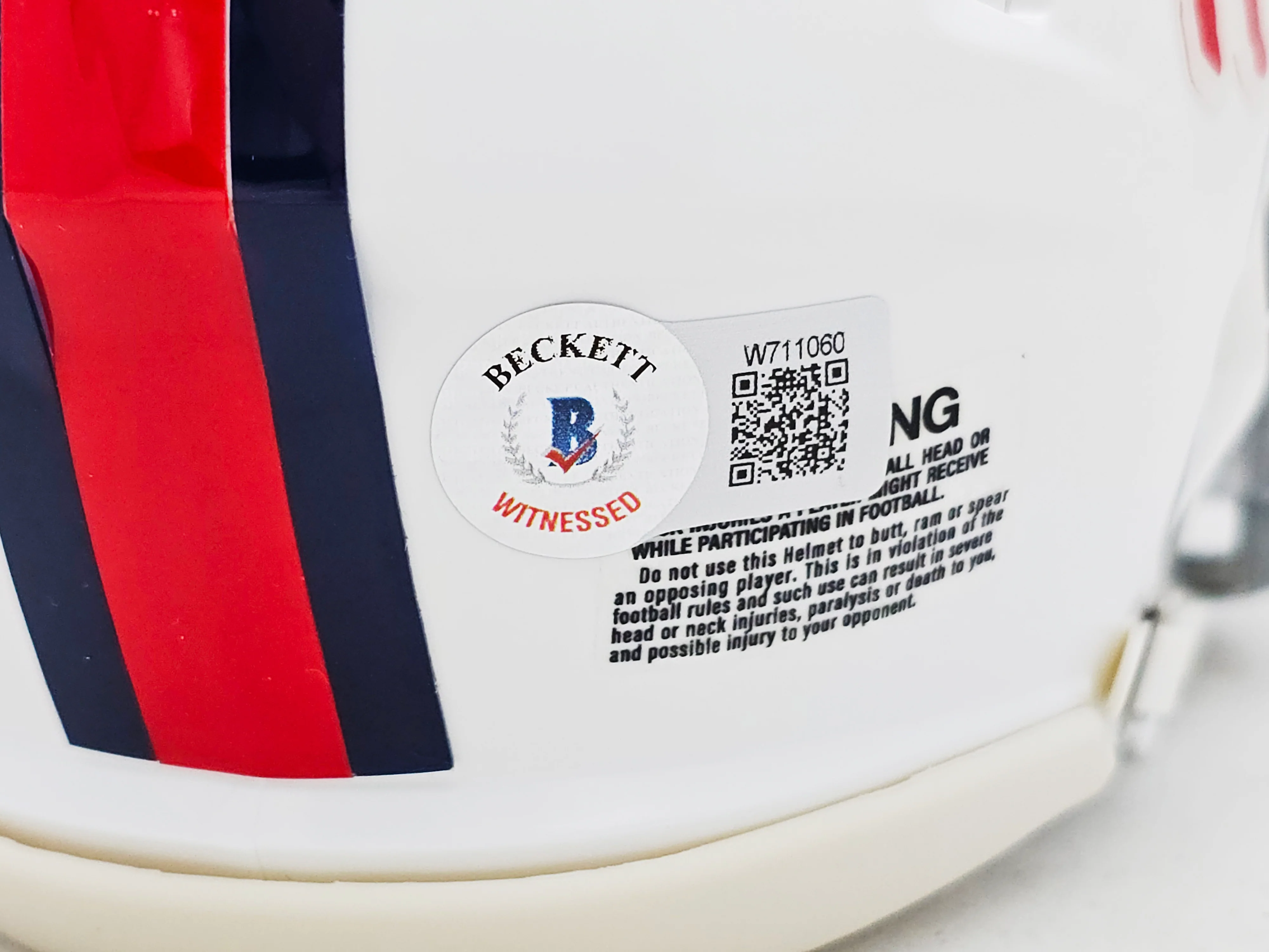 Thurman Thomas Autographed 65-73 Buffalo Bills Throwback White Speed Mini Helmet Beckett BAS Witness Stock #220472 - Image 5