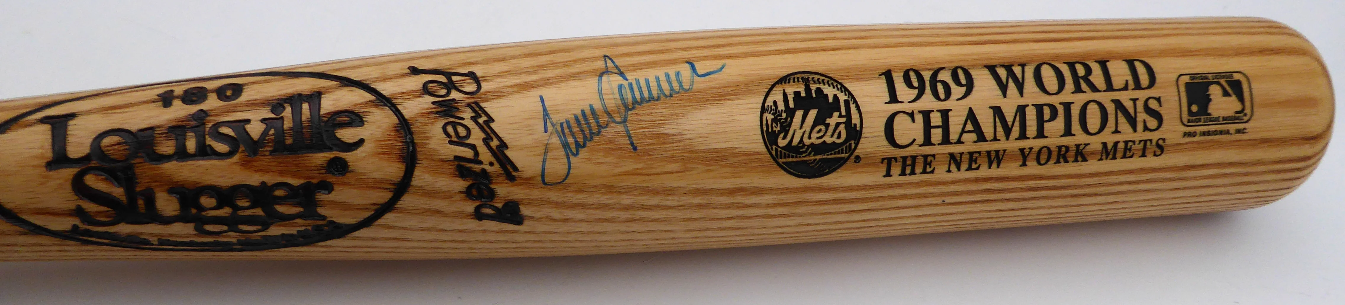 Tom Seaver Autographed Louisville Slugger 1969 World Champions Bat New York Mets Beckett BAS QR #BM37136 - Image 4