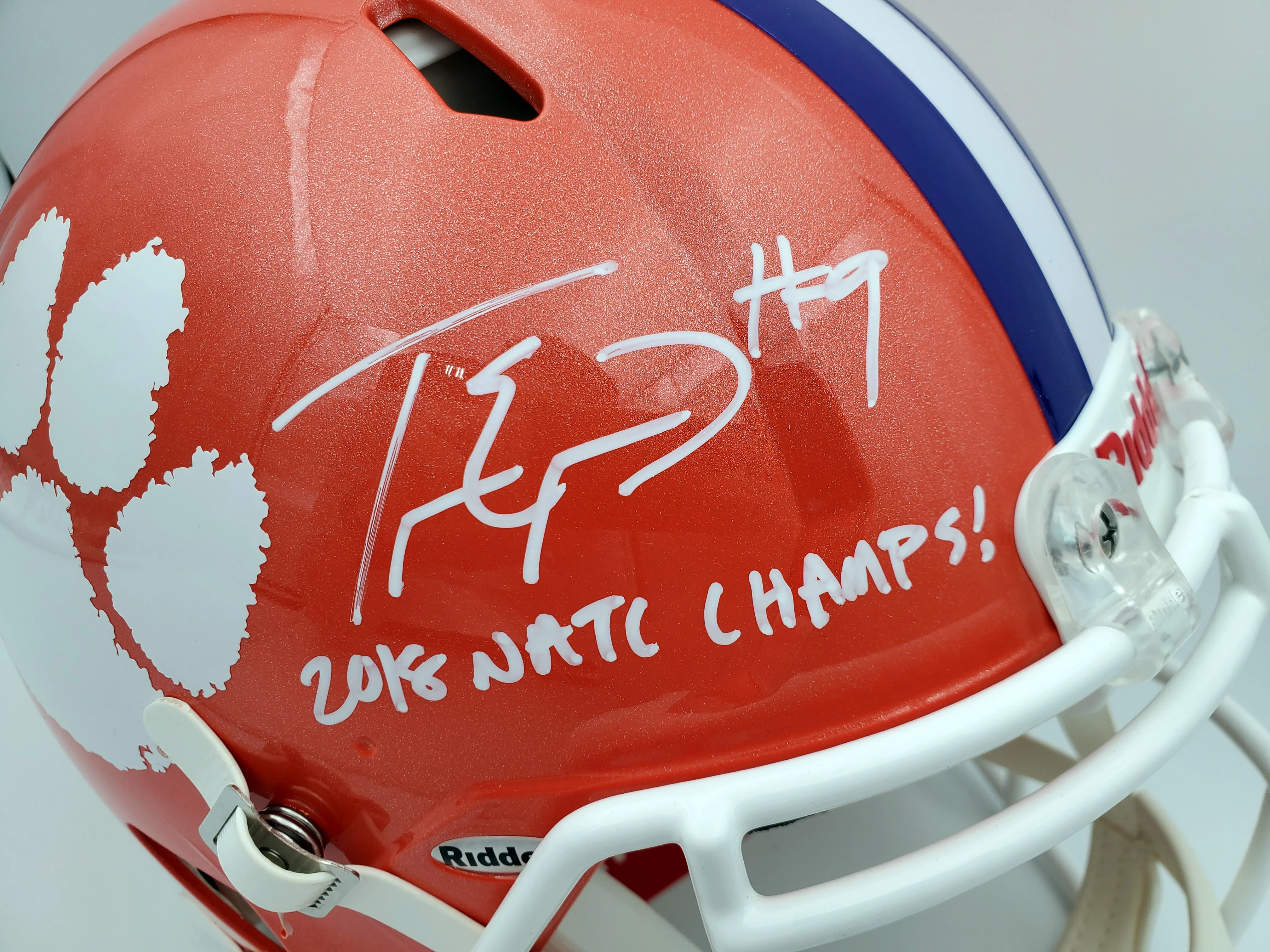 Travis Etienne Autographed Clemson Tigers Orange Full Size Authentic Speed Helmet "2018 Natl Champs!" Beckett BAS Stock #193991 - Image 2