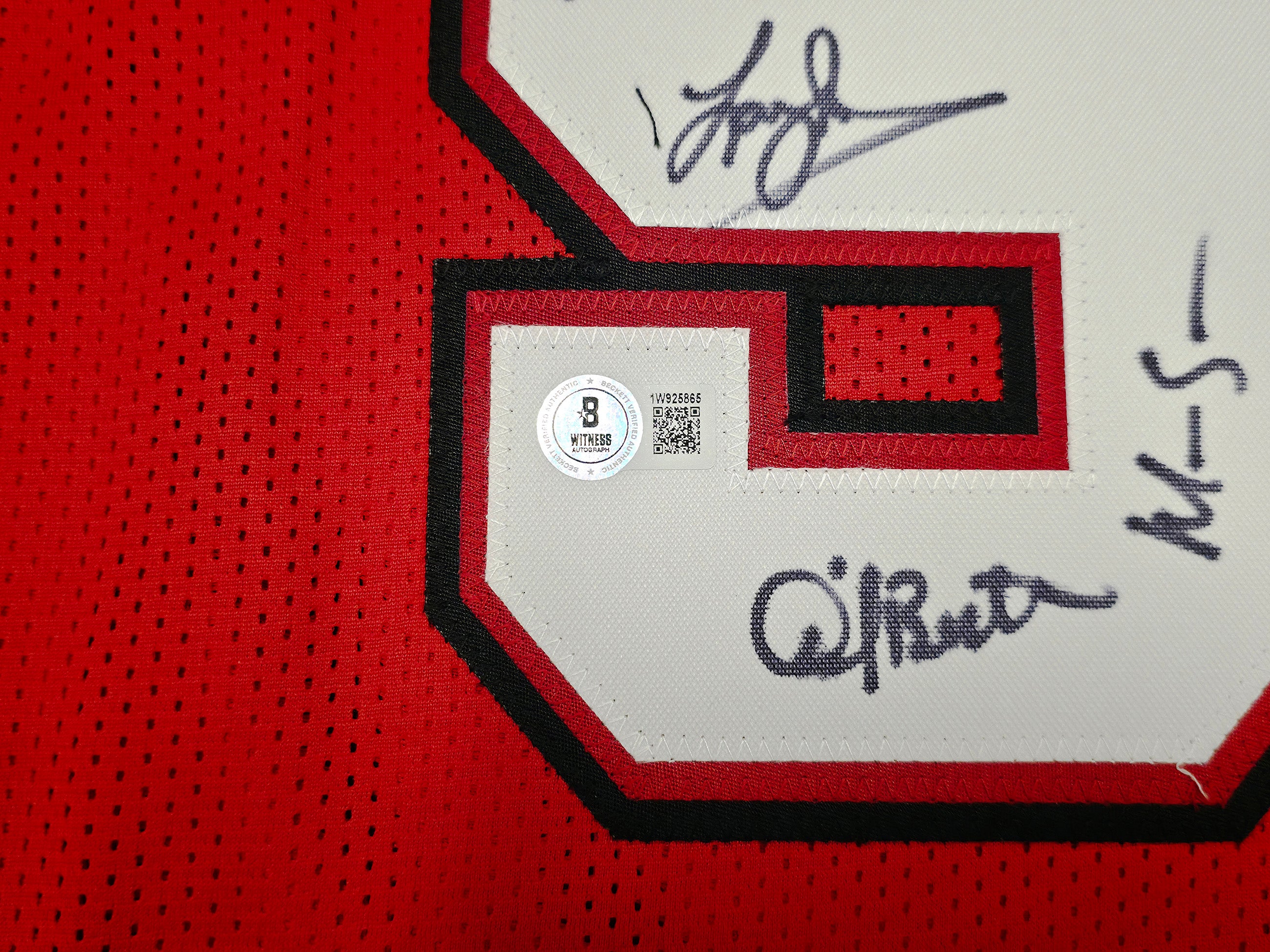 UNLV Runnin Rebels 1990 NCAA Champions Autographed Red Jersey With 13 Signatures Including Larry Johnson Beckett BAS Witness Stock #252797 - Image 5
