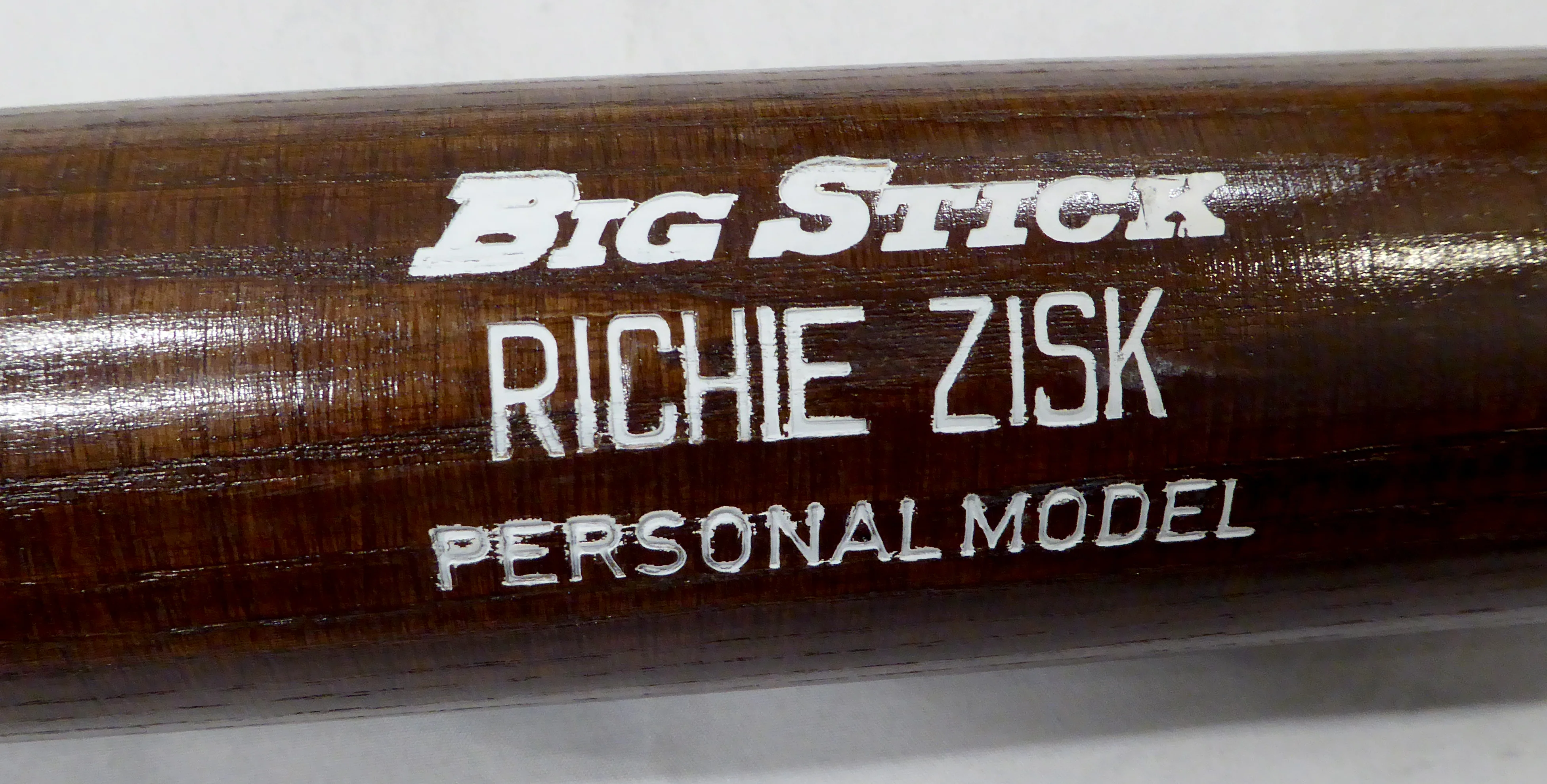 Unsigned Richie Zisk Game Issued Rawlings Bat Seattle Mariners SKU #207575 - Image 2