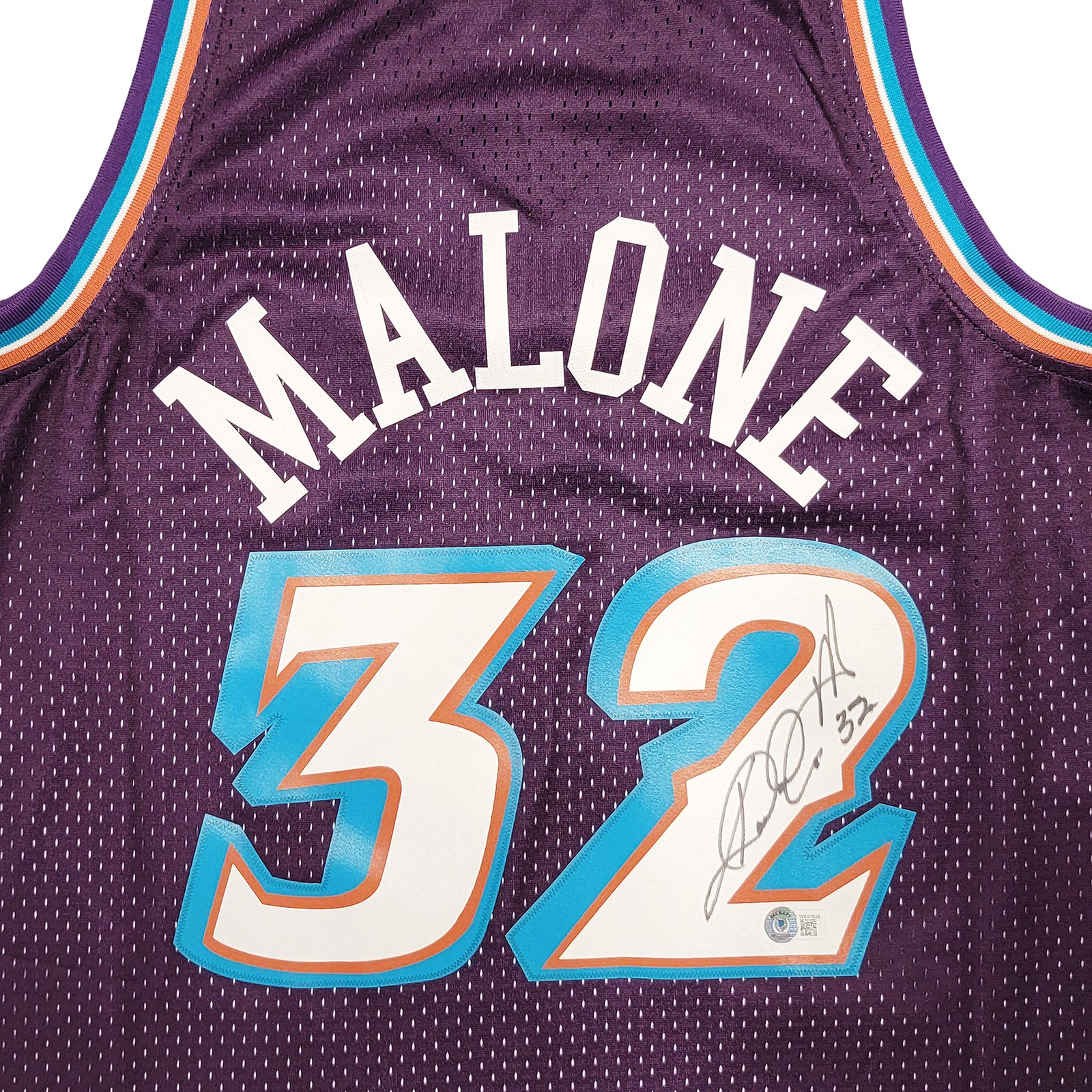 Utah Jazz Karl Malone Autographed Purple & Teal Authentic Mitchell & Ness Jersey Size L Beckett BAS Witness Stock #211884 - Image 3