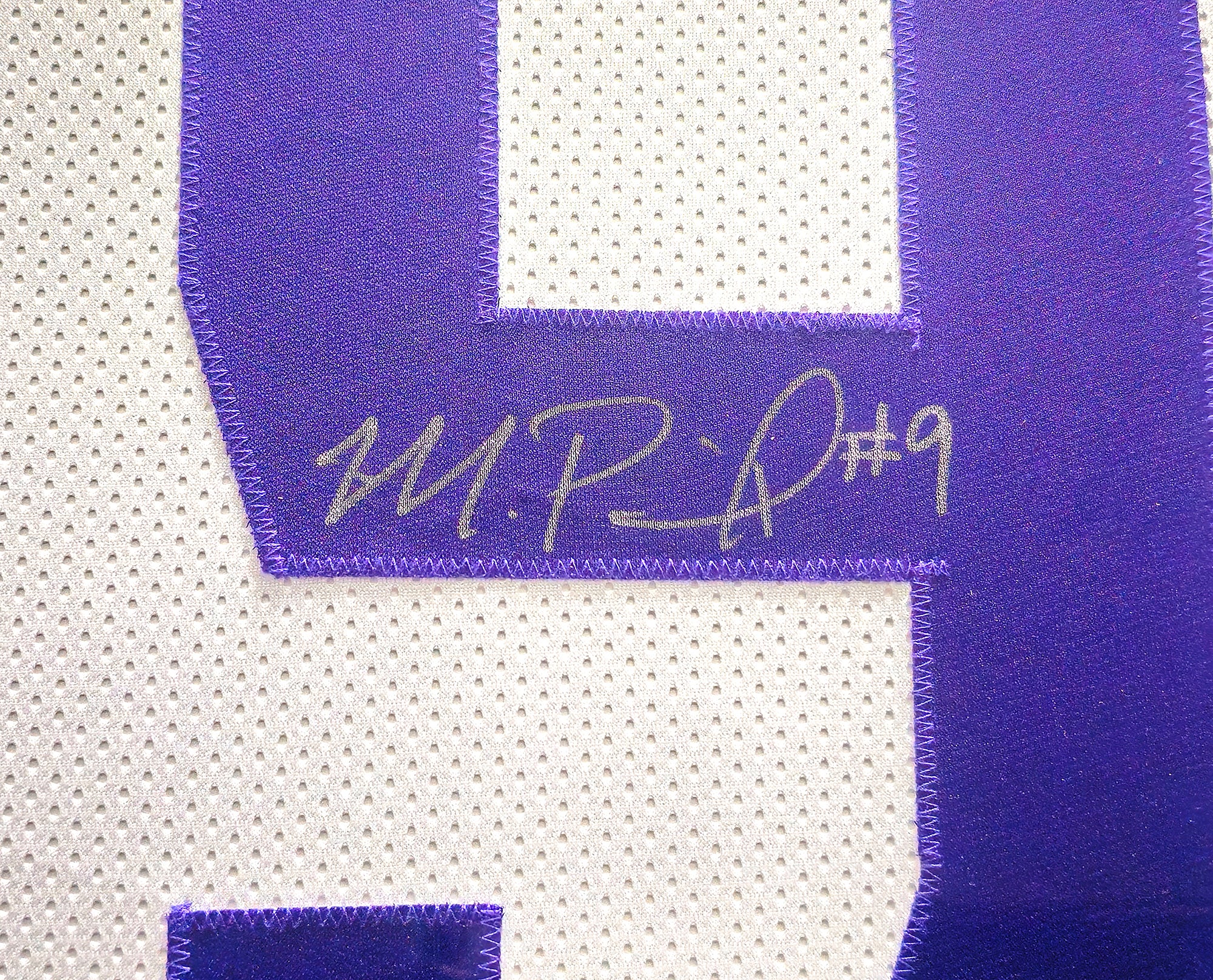 Washington Huskies Michael Penix Jr. Autographed Framed White Jersey Beckett BAS Witness Stock #234601 - Image 3