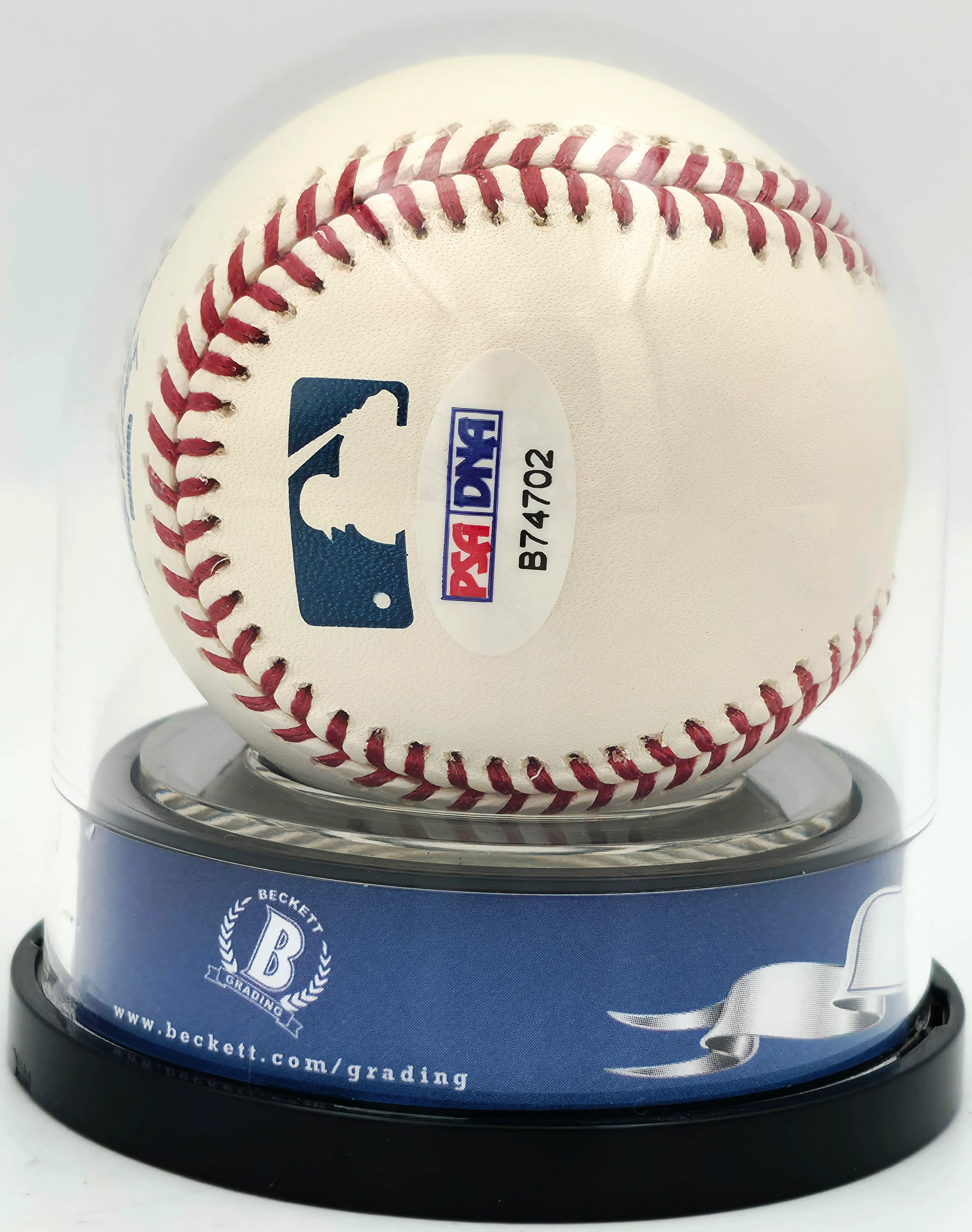 Willie Mays Autographed Official MLB Baseball San Francisco Giants Auto Grade Mint 9 WM Holo, PSA/DNA & Beckett BAS #18285595 - Image 3