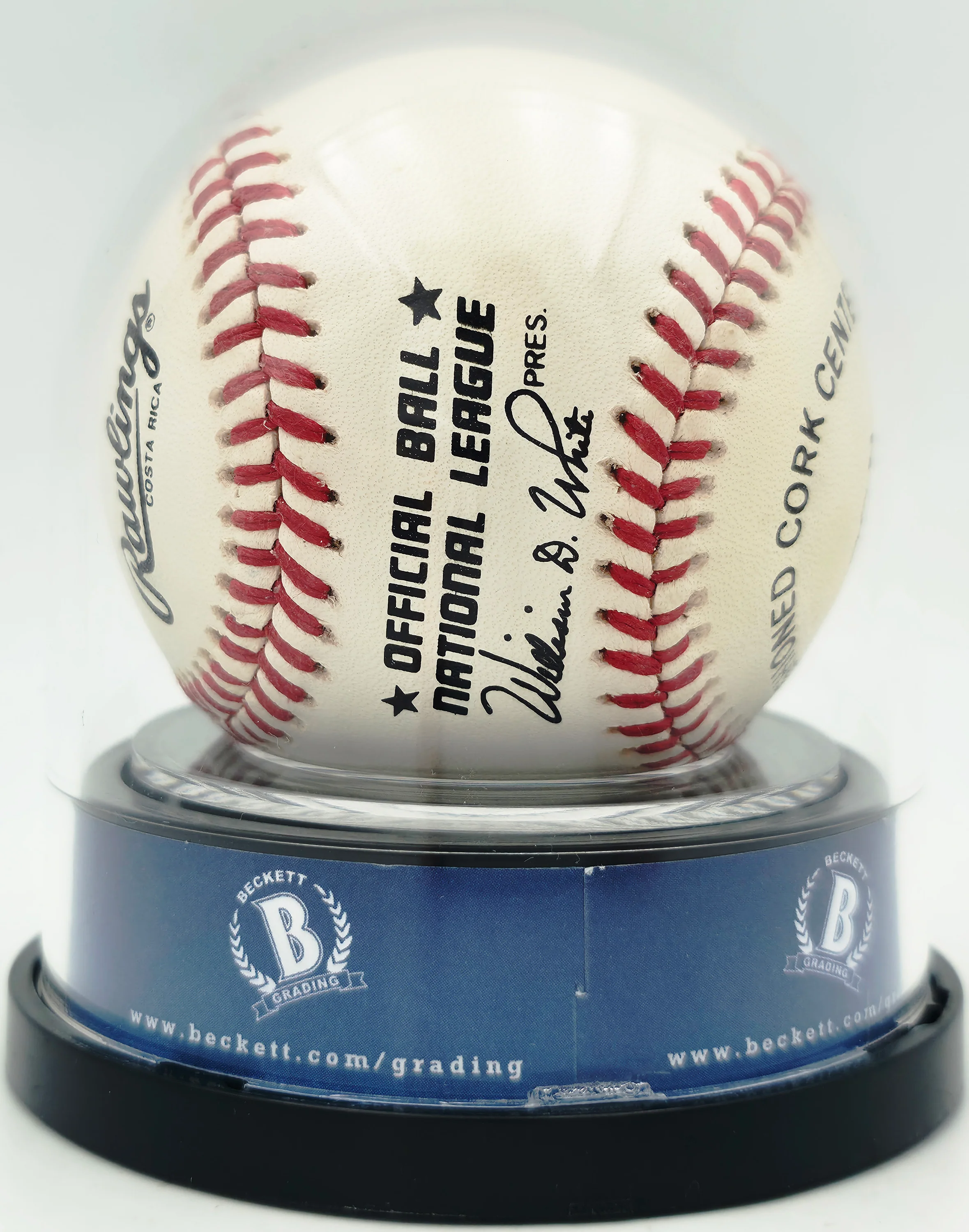 Willie Mays Autographed Official NL Baseball San Francisco Giants Auto Grade Mint 9 Beckett BAS #18630711 - Image 2