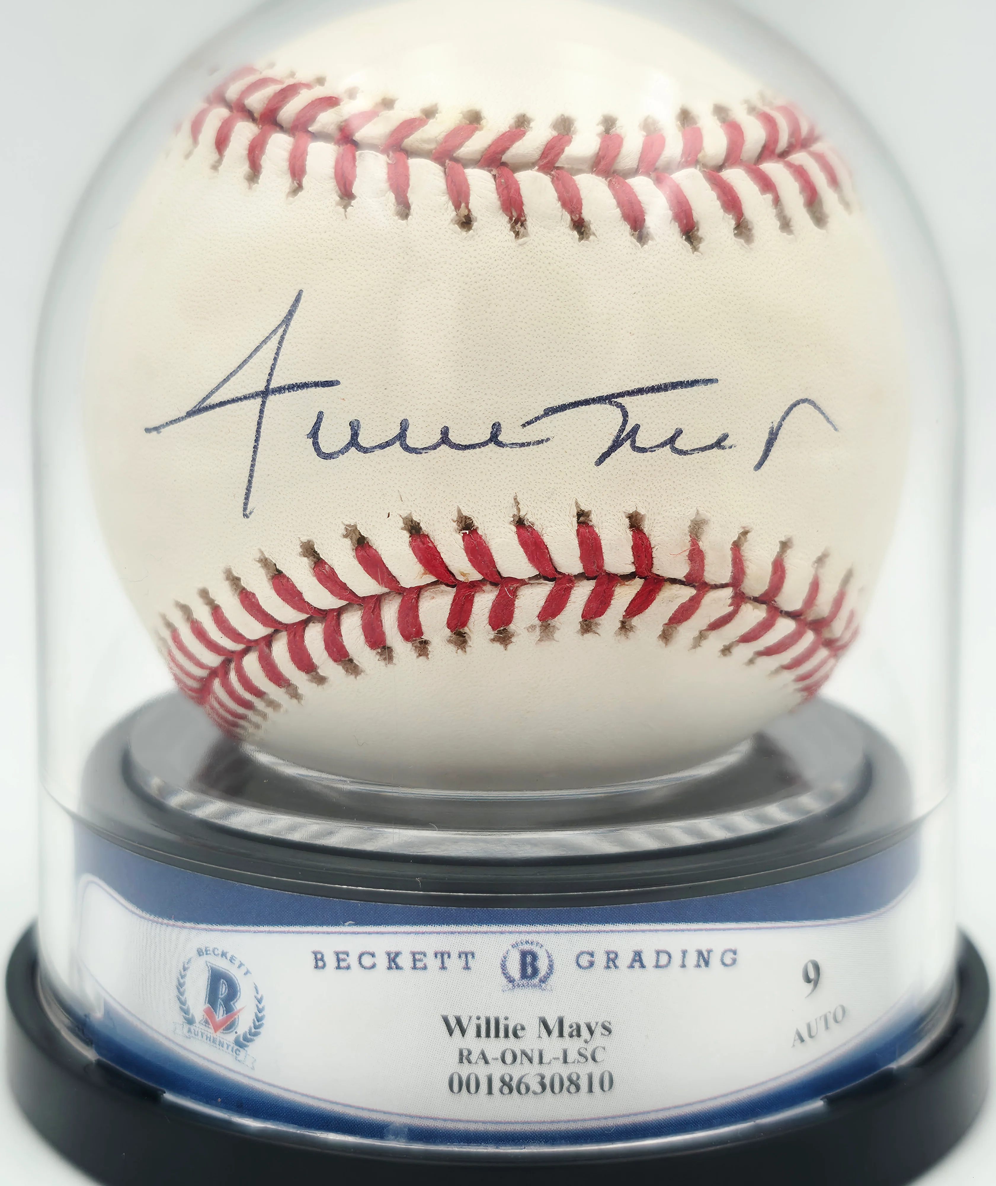 Willie Mays Autographed Official NL Baseball San Francisco Giants Auto Grade Mint 9 Beckett BAS #18630810 - Image 2