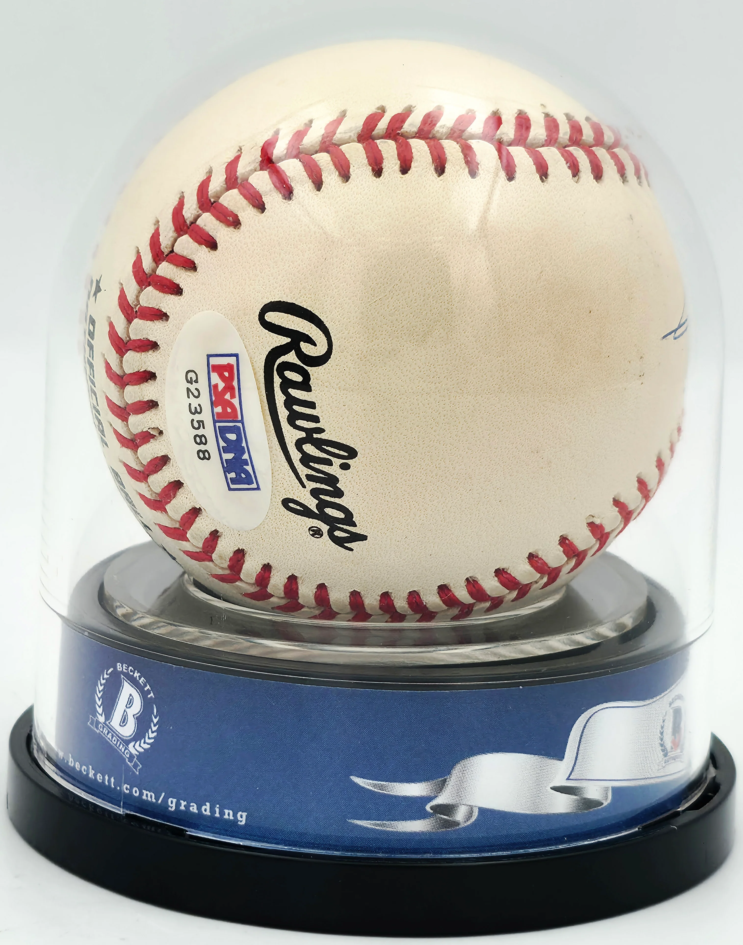 Willie Mays Autographed Official NL Baseball San Francisco Giants Auto Grade Mint 9 PSA/DNA & Beckett BAS #18285571 - Image 3