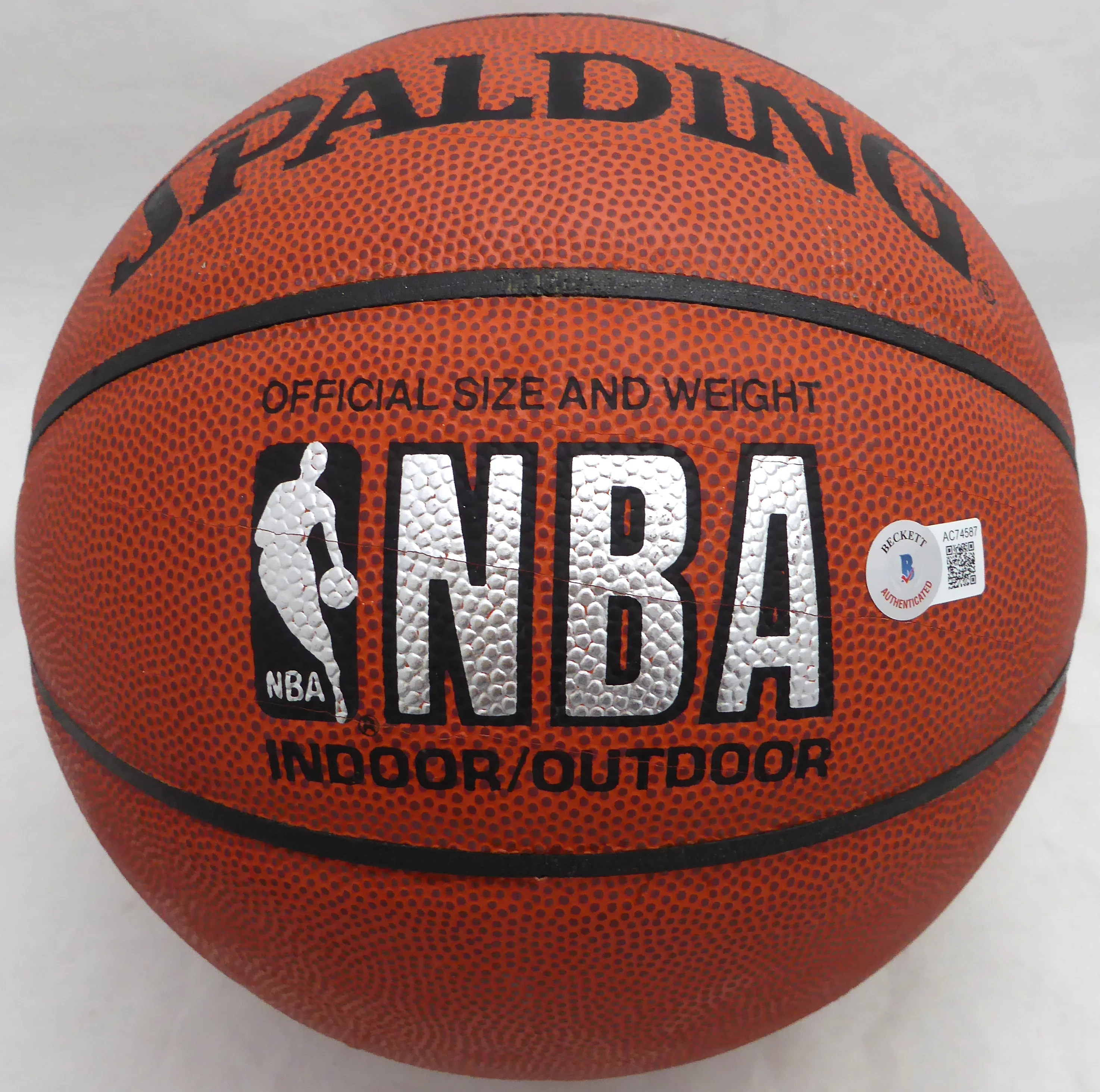Wilt Chamberlain Autographed Official Spalding Basketball Los Angeles Lakers Beckett BAS QR #AC74587 - Image 4